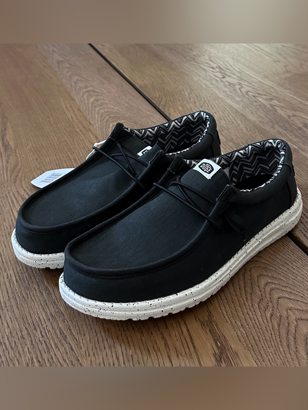 NWT. Hey Dude Men's Wally Canvas Stretch Men's Black Slip-On Loafers Size M10